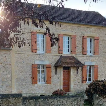 Maison Des Hortensias A 500 M Des Bords De Riviere *